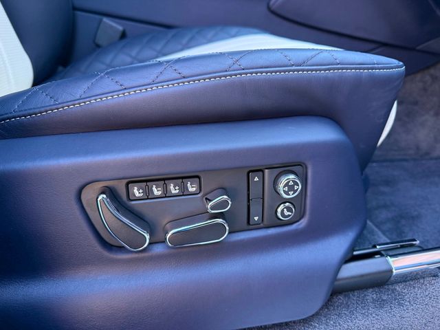 2019 Bentley Bentayga V8 AWD - 22936152 - 45