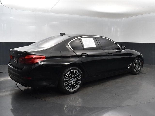 2019 BMW 5 Series 540i - 22788152 - 26