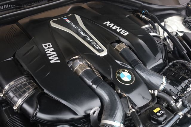 2019 BMW 5 Series M550i xDrive - 22935961 - 39