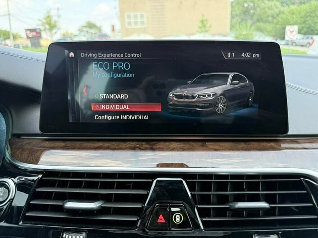 2019 BMW 5 Series M550i xDrive - 22892450 - 32
