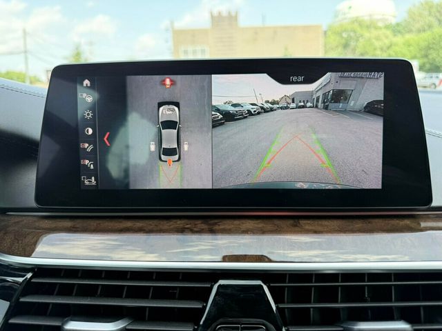 2019 BMW 5 Series M550i xDrive - 22892450 - 3