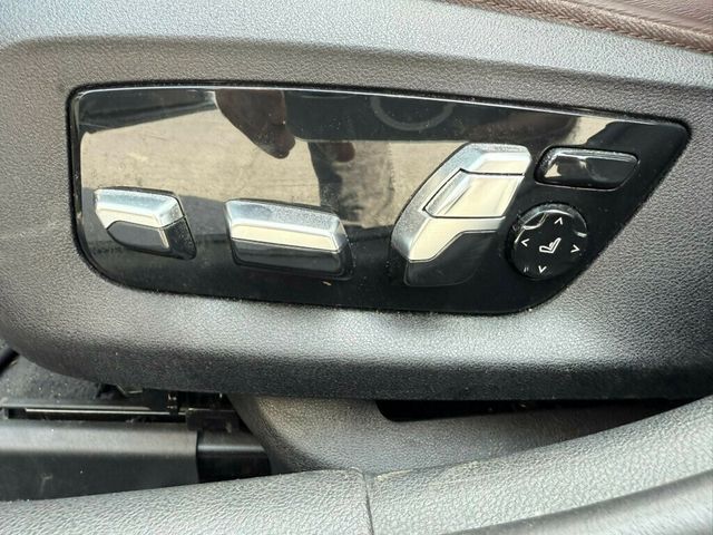 2019 BMW 5 Series M550i xDrive - 22892450 - 39