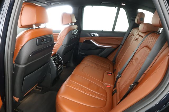 2019 BMW X5 xDrive40i SAV with M Sport & Executive Pkgs and Vernasca Leather - 22931386 - 20