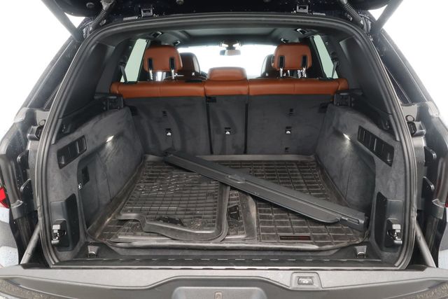 2019 BMW X5 xDrive40i SAV with M Sport & Executive Pkgs and Vernasca Leather - 22931386 - 21