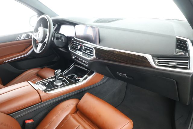 2019 BMW X5 xDrive40i SAV with M Sport & Executive Pkgs and Vernasca Leather - 22931386 - 24