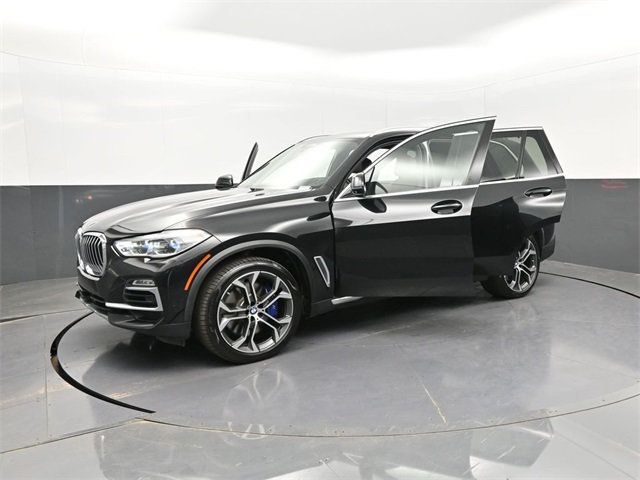 2019 BMW X5 xDrive50i Sports Activity Vehicle - 22915671 - 27