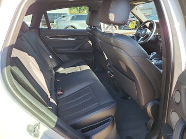 2019 BMW X6 xDrive35i SAC w/ M Sport, Premium & Driving Assistance Plus Pkgs - 22934615 - 9