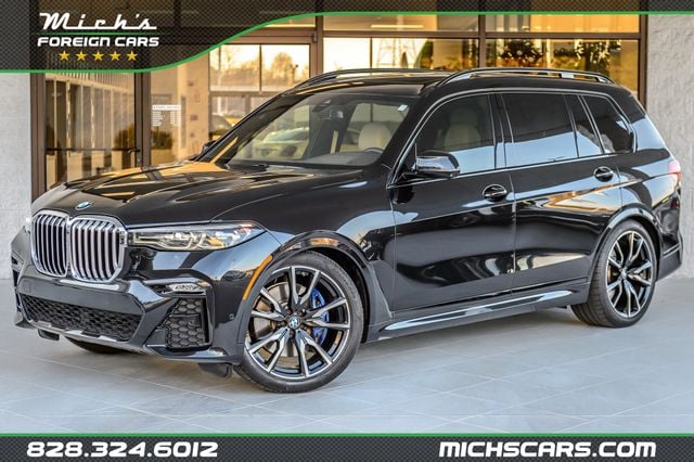 2019 BMW X7 40i's photo