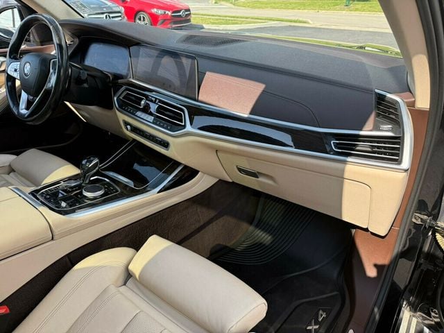 2019 BMW X7 xDrive40i Sports Activity Vehicle - 22872666 - 9