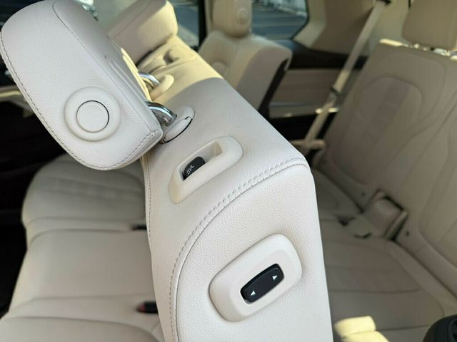 2019 BMW X7 xDrive40i Sports Activity Vehicle - 22872666 - 15