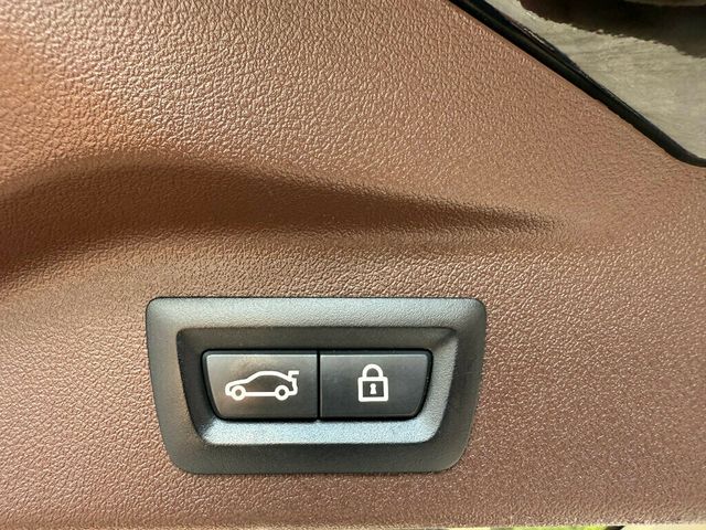 2019 BMW X7 xDrive40i Sports Activity Vehicle - 22872666 - 36