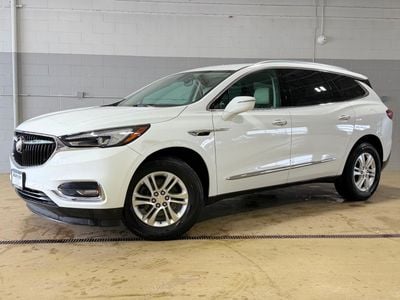 2019 Buick Enclave Essence's photo