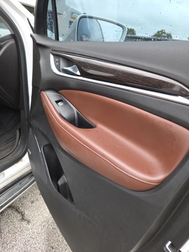 2019 Buick Enclave FWD 4dr Avenir - 22937412 - 14