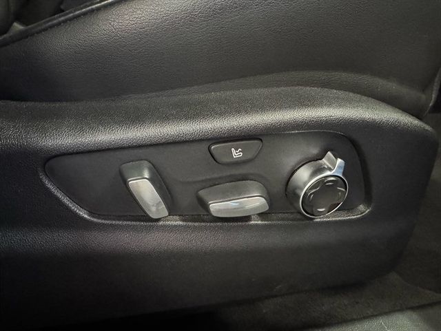 2019 Cadillac XT4 AWD 4dr Premium Luxury - 22919202 - 13