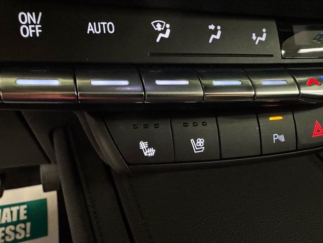 2019 Cadillac XT4 AWD 4dr Premium Luxury - 22919202 - 19