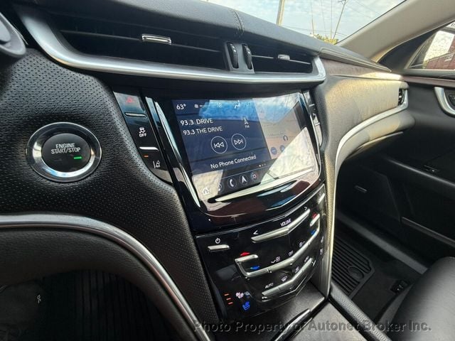 2019 Cadillac XTS 4dr Sedan Luxury AWD - 22932277 - 17