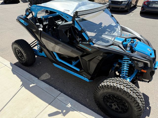 2019 Can-Am Maverick X3 X RC Turbo R LOW MILES! - 22893057 - 2