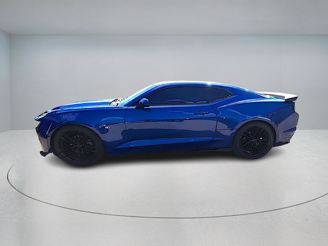 2019 Chevrolet Camaro 2dr Coupe 1LT with Upgraded Engine & Wheels and RS Package - 22935244 - 1