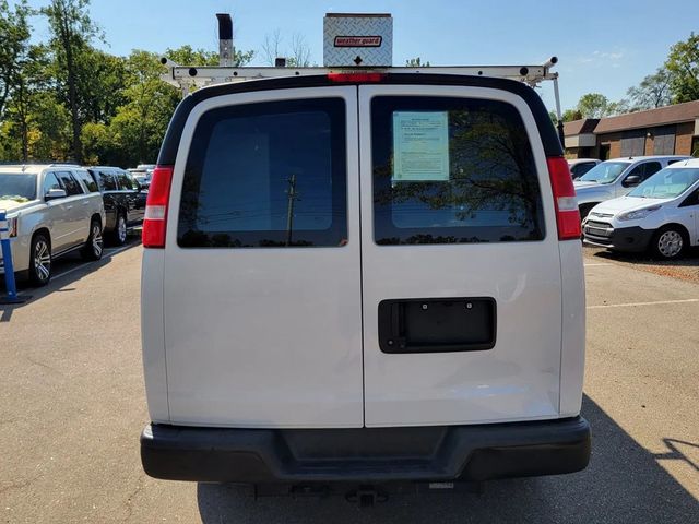 2019 Chevrolet Express 3500 Cargo Extended Van 3D - 22924946 - 10