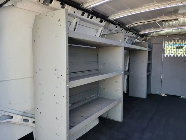 2019 Chevrolet Express 3500 Cargo Extended Van 3D - 22924946 - 16