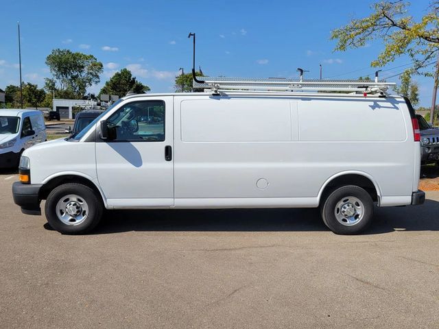 2019 Chevrolet Express 3500 Cargo Extended Van 3D - 22924946 - 6