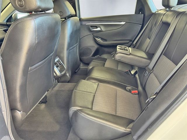 2019 Chevrolet Impala 4dr Sedan LT w/1LT - 22930700 - 17