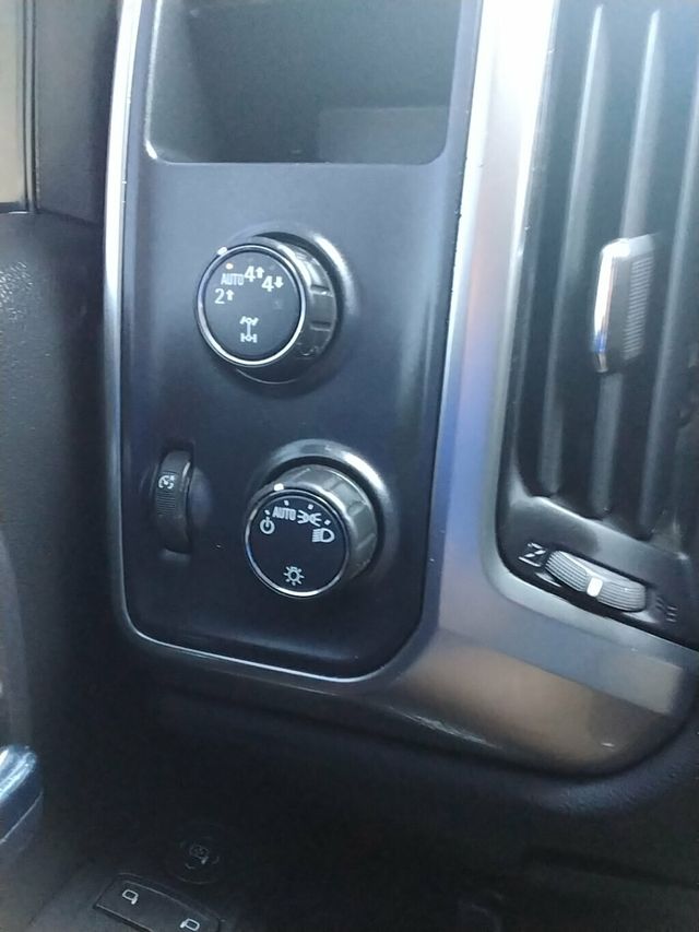 2019 Chevrolet Silverado 1500 LD 4WD Double Cab LT w/1LT - 22935233 - 21