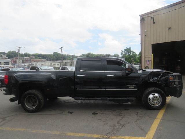 2019 Chevrolet Silverado 3500HD 4WD Crew Cab 167.7" LTZ (Clear Title) - 22881024 - 3