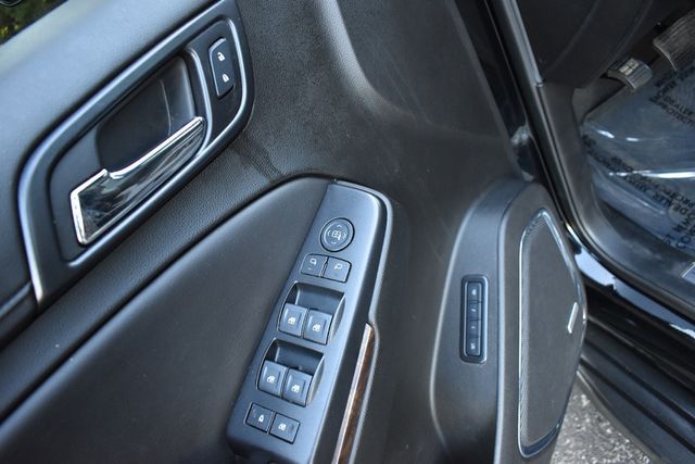 2019 Chevrolet Suburban 4WD 4dr 1500 LT - 22906368 - 21