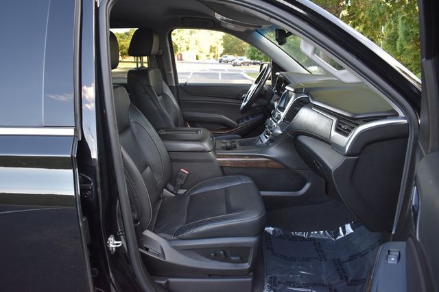 2019 Chevrolet Suburban 4WD 4dr 1500 LT - 22906368 - 28