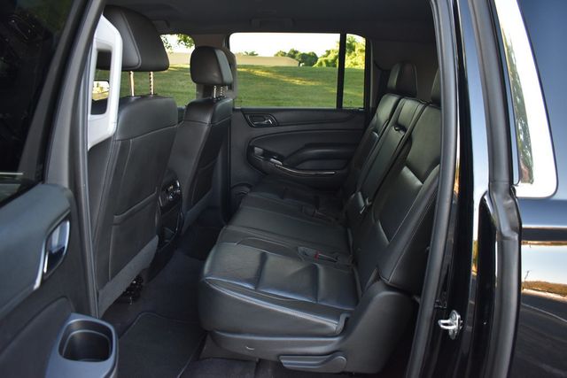 2019 Chevrolet Suburban 4WD 4dr 1500 LT - 22906368 - 30