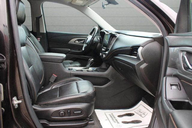 2019 Chevrolet Traverse AWD 4dr LT Leather w/3LT - 22928588 - 14