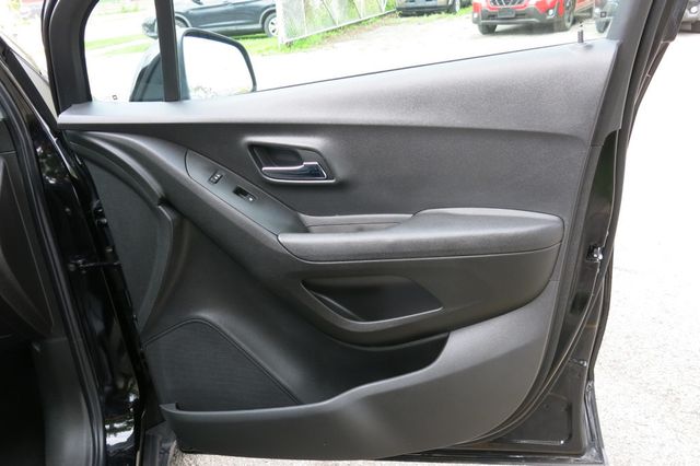 2019 Chevrolet Trax FWD 4dr LT - 22779805 - 47