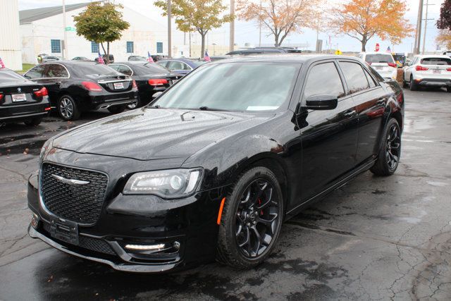 2019 Chrysler 300 300S RWD - 22937090 - 3