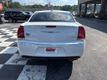 2019 Chrysler 300 Limited AWD - 22903657 - 3