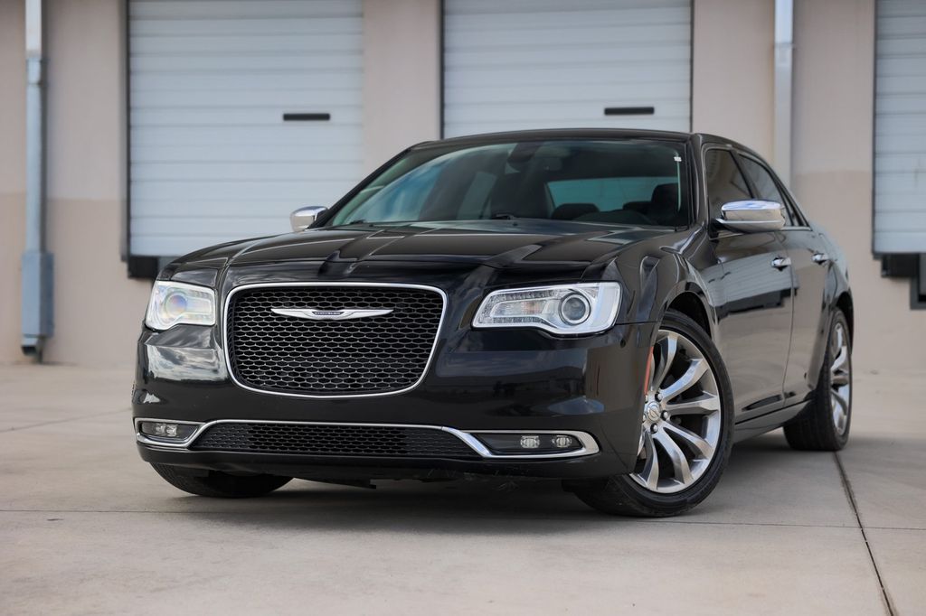 2019 Chrysler 300 Limited RWD - 22818514 | Video 1