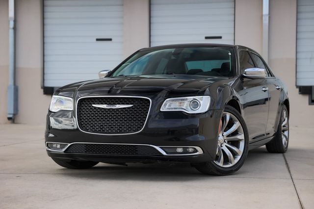 2019 Chrysler 300 Limited RWD - 22818514 - 0