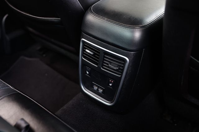 2019 Chrysler 300 Limited RWD - 22818514 - 43