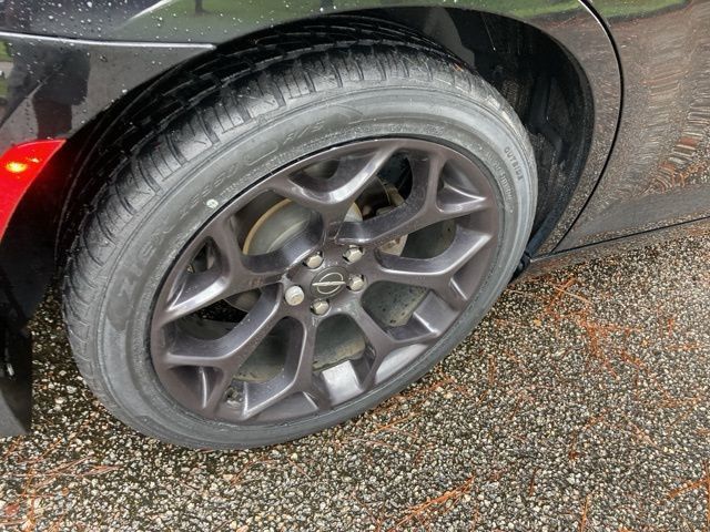 2019 Chrysler 300 Touring - 22919956 - 14