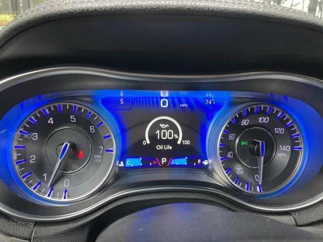 2019 Chrysler 300 Touring - 22919956 - 28