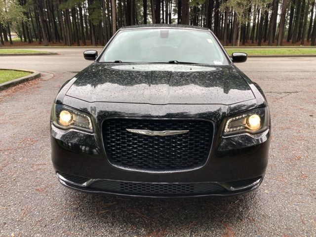 2019 Chrysler 300 Touring - 22919956 - 7