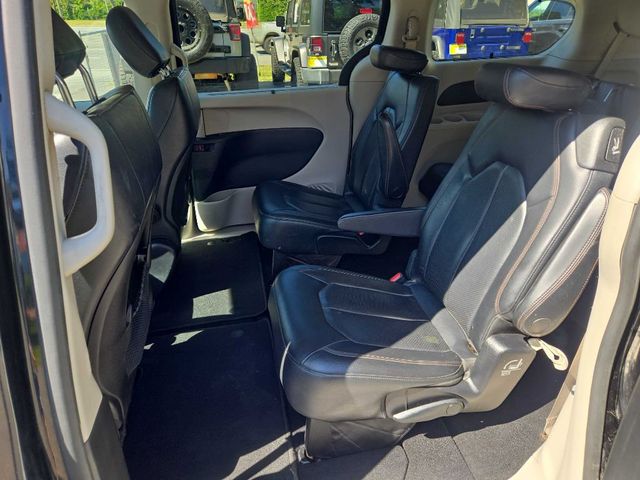 2019 Chrysler Pacifica TOURING L - 22916975 - 10