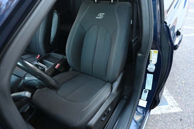 2019 Chrysler Pacifica Touring Plus FWD - 22927926 - 13