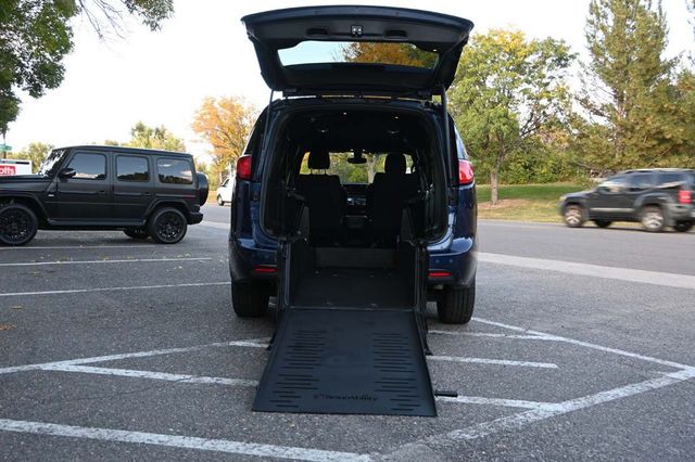 2019 Chrysler Pacifica Touring Plus FWD - 22927926 - 18