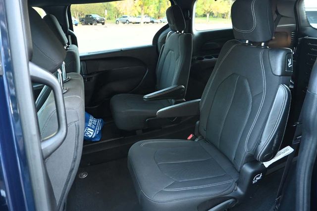 2019 Chrysler Pacifica Touring Plus FWD - 22927926 - 28