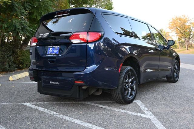 2019 Chrysler Pacifica Touring Plus FWD - 22927926 - 5