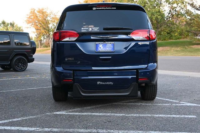 2019 Chrysler Pacifica Touring Plus FWD - 22927926 - 6