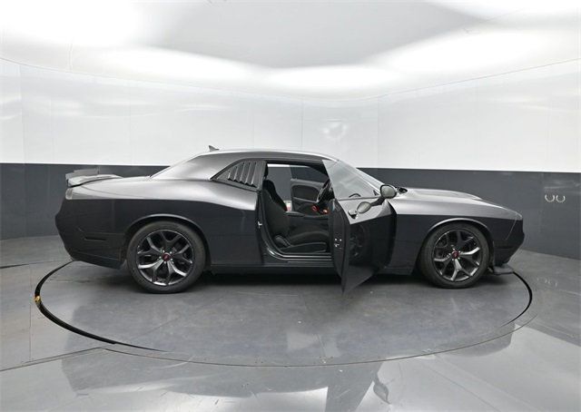 2019 Dodge Challenger R/T RWD - 22899641 - 33