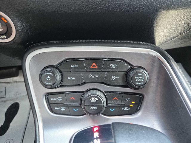 2019 Dodge Challenger SXT RWD - 22878096 - 14