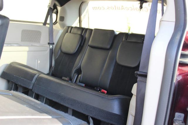 2019 Dodge Grand Caravan SXT 4dr Mini Van - 22889870 - 15